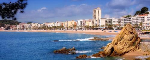 Edificio en Venta en Lloret photo 0