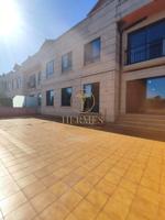 Se vende piso con enorme terraza en centro del Rosal photo 0