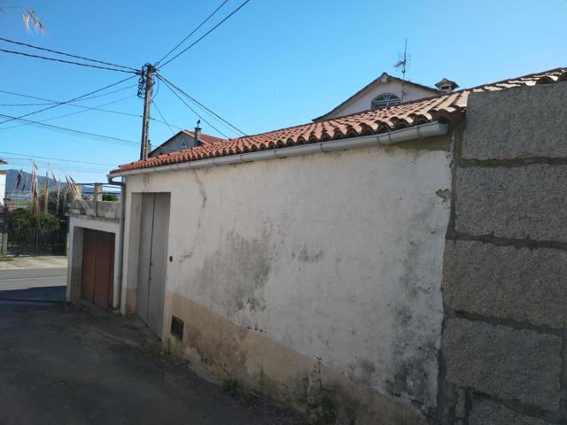 Pareado en venta en El Rosal de 230 m2 photo 0