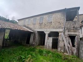 Casa a restaurar en barrio de la Picoña photo 0