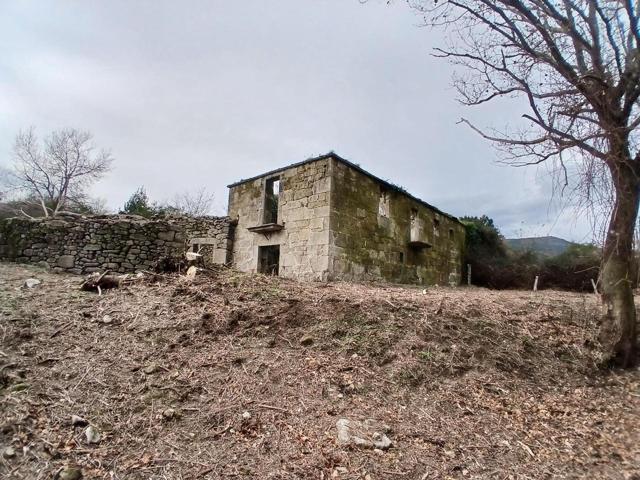Casa de Piedra a reformar en Santiago de Ribarteme, Camberes las Nieves photo 0