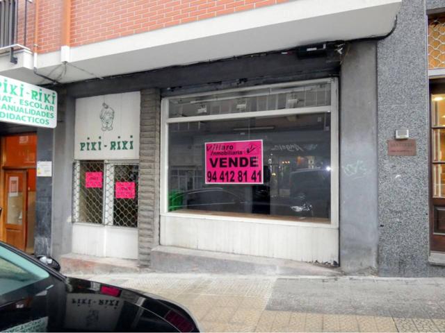 LOCAL COMERCIAL EN VENTA JUNTO AL KARMELO photo 0