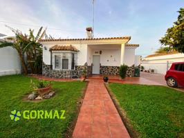 CHALET EN LA ZONA DE LAS PALOMAS, CHICLANA DE LA FRONTERA photo 0