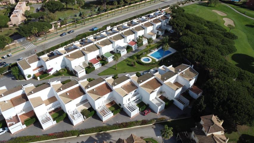 UNIFAMILIAR NOVO SANCTI PETRI photo 0