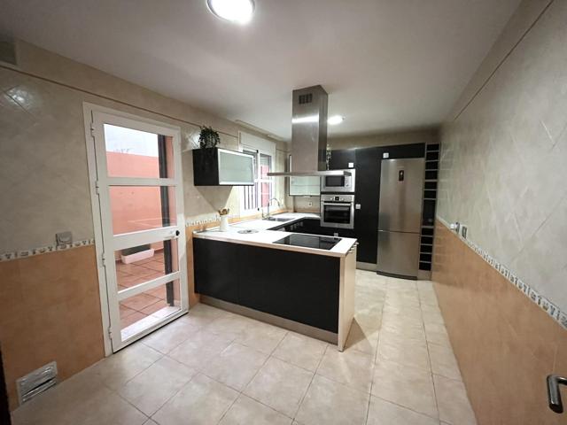 ADOSADO EN EL MAYORAZGO photo 0