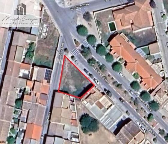 Magnífico solar de 416 m2 destinado a viviendas de Uso Residencial Unifamiliar en Santa Fe photo 0