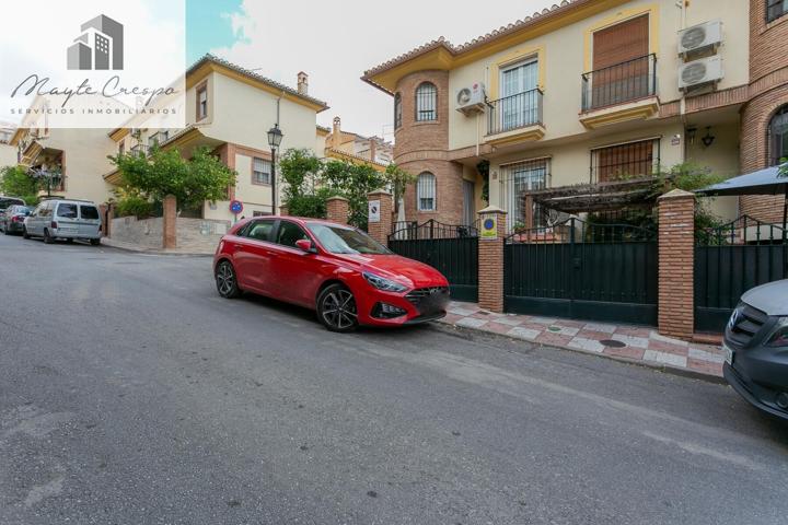 🏡 Descripción de Casa Adosada en Esquina con Encanto Rústico 🏡 photo 0