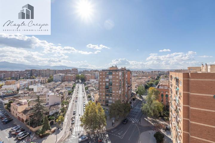 Ático de 141 m2, garaje y trastero en Alminares con grandes vistas panorámicas. Piscina comunitaria photo 0