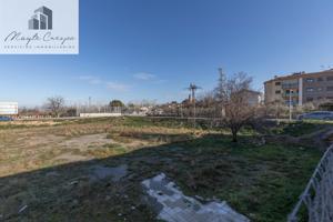 ¡Inversión Ideal: Solar de 2840 m² para 44 Viviendas! photo 0