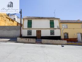 Casa junto al ayuntamiento de Pinos Puente photo 0