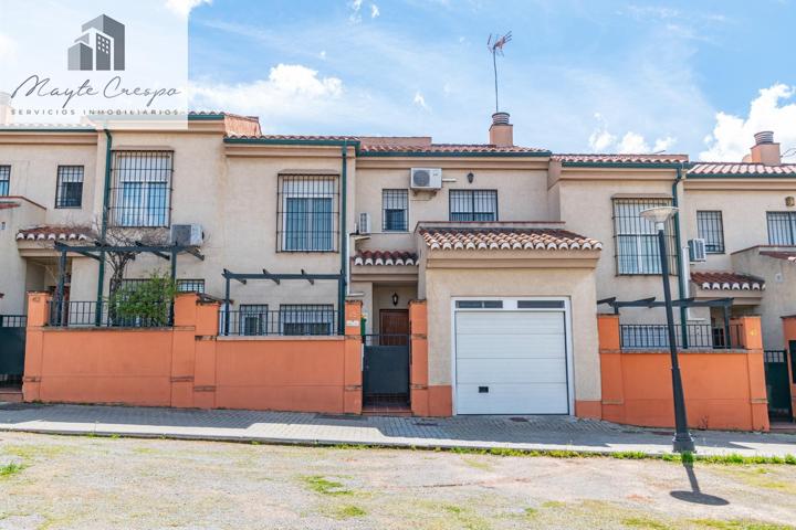 ADOSADA EN CERRILLO DE MARACENA CON 100 M DE PATIO. photo 0
