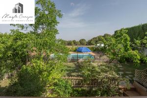 Precioso chalet independiente con piscina en cumbres verdes photo 0