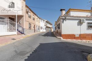 CASA EN OTURA HACIENDO ESQUINA 100 METROS EN PLANTA BAJA photo 0