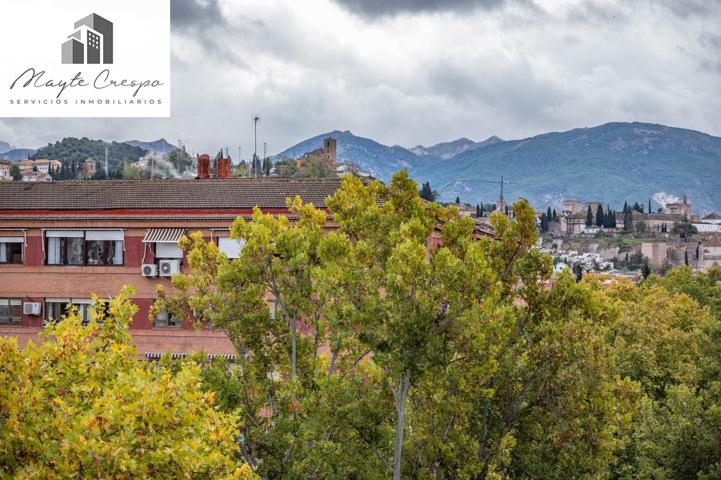 Piso en planta alta con vistas despejadas photo 0