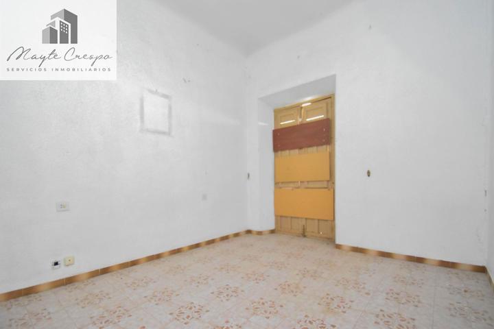 Casa en Atarfe - Oportunidad para Reformar y Personalizar photo 0