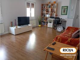 PISO EN CERCAS BAJAS photo 0