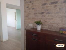 Piso al lado del Hospital Santiago totalmente reformado photo 0