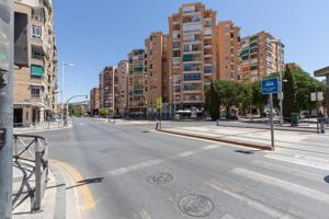 PISO ALQUILER FONTIVEROS PARA ESTUDIANTES photo 0