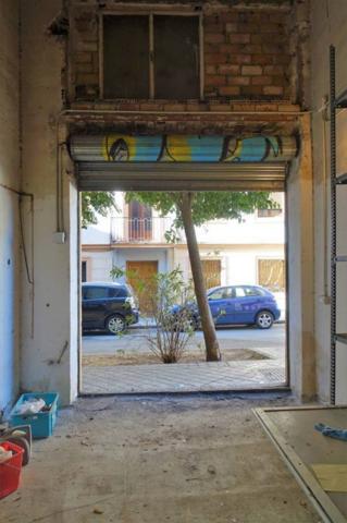 Local comercial junto a la fabrica de Cerveza photo 0