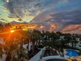 Orihuela Costa! Espectacular ático exterior con 3 terrazas + Gigantesco Solarium privado y piscina photo 0