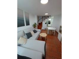 Venta de casa adosada en Estepona photo 0