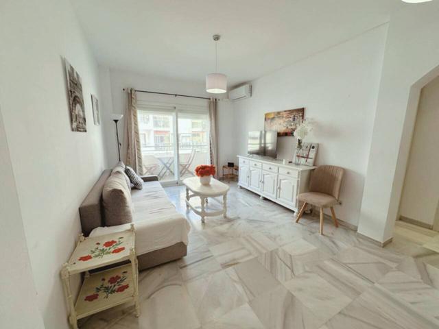 Venta de Apartamento en Estepona photo 0