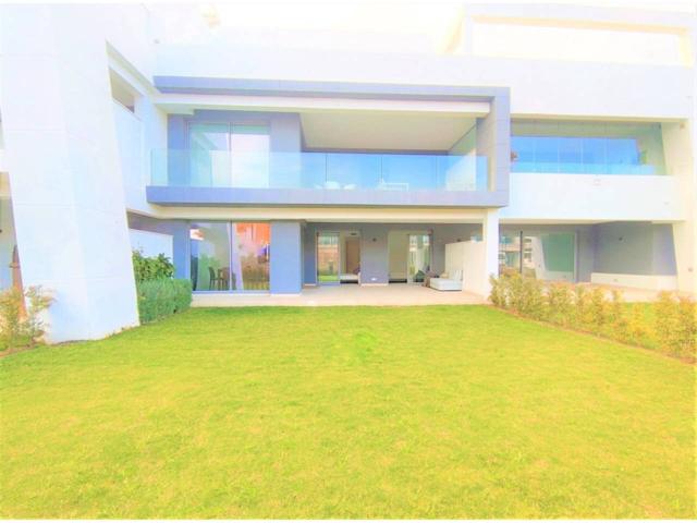 Piso en venta en El Paraíso-Atalaya-Benamara photo 0