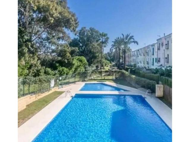 Casa adosada en venta en Casares Costa(29690) photo 0