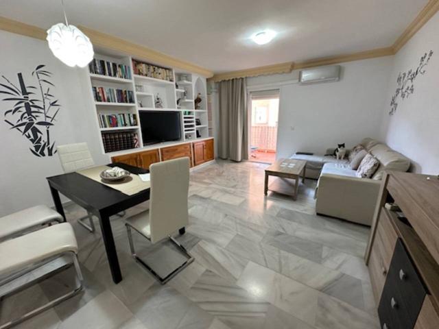 Piso en venta en Zona Avenida de Andalucía photo 0