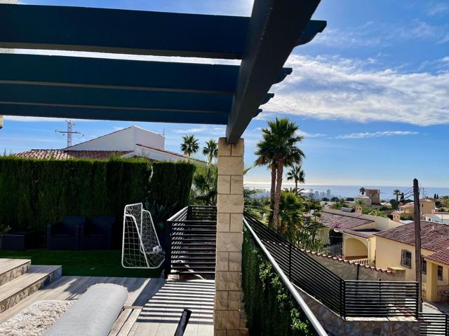 Villa En venta en Benidorm photo 0