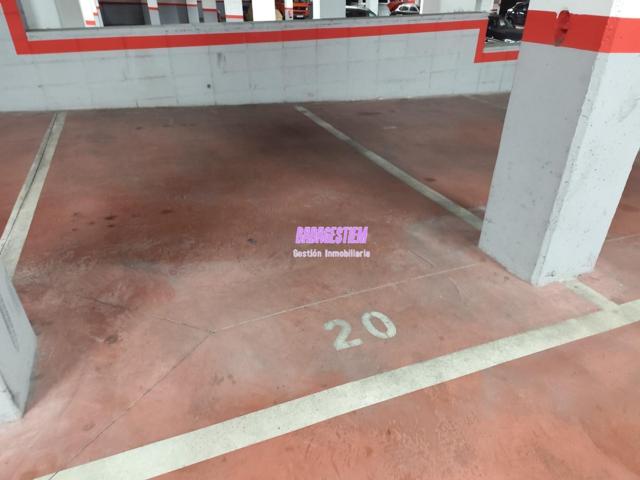 PARQUING EN MONTIGALA photo 0