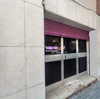 Locales comerciales en venta en Avenida Morera photo 0