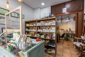 En venta Local comercial en la Avenida de Cervantes photo 0