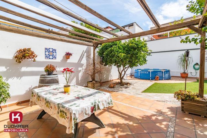 ADOSADA EN CERRILLO DE MARACENA CON 100 M DE PATIO. photo 0