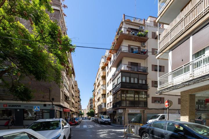 Piso En venta en Centro, Granada photo 0