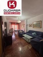 Estupendo piso con terraza para estudiantes photo 0