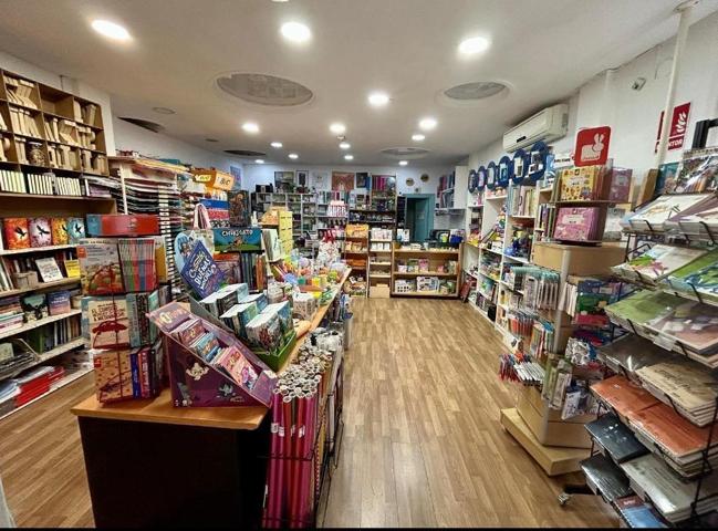 TRASPASO LIBRERÍA CENTRO DE ARMILLA photo 0