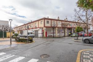 Local comercial en esquina photo 0