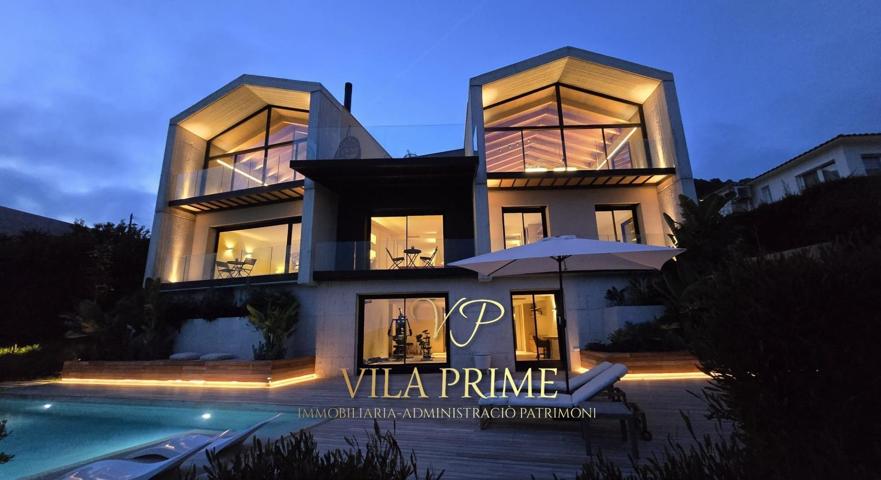 VILLA DE LUJO EN CABRILS photo 0