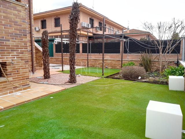 PAREADO EN LUXEMBURGO, VILLAVICIOSA DE ODON photo 0