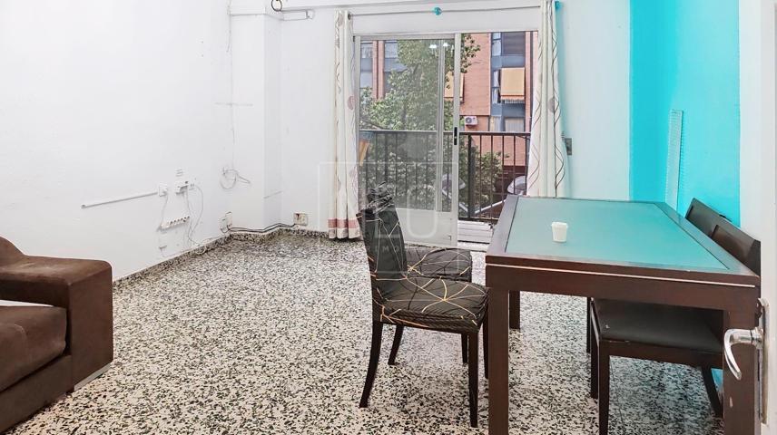 PISO EN EDUARDO BOSCA, VALENCIA photo 0