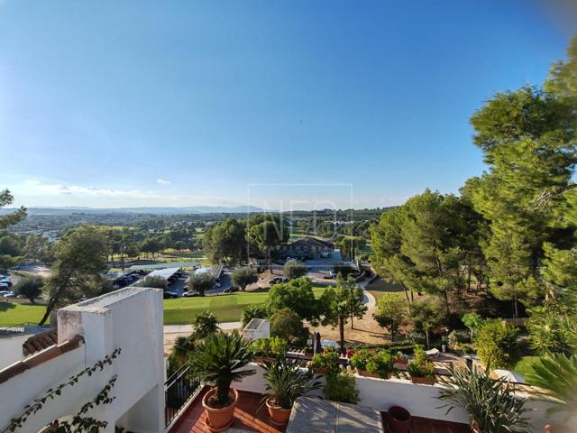 PISO EN CLUB DE GOLF, VALENCIA photo 0