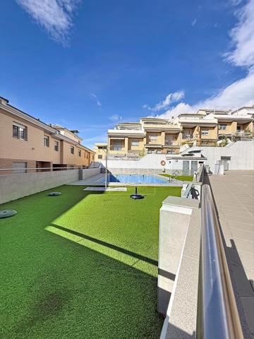 ADOSADO EN CARRETERA DE LA SIERRA, GRANADA photo 0