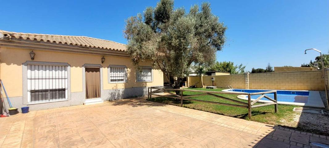 Casa En alquiler en Sanlúcar de Barrameda photo 0