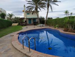 FANTASTICO CHALET DE LUJO EN PRIMERA LINEA DE PLAYA EN CALA MARQUES photo 0