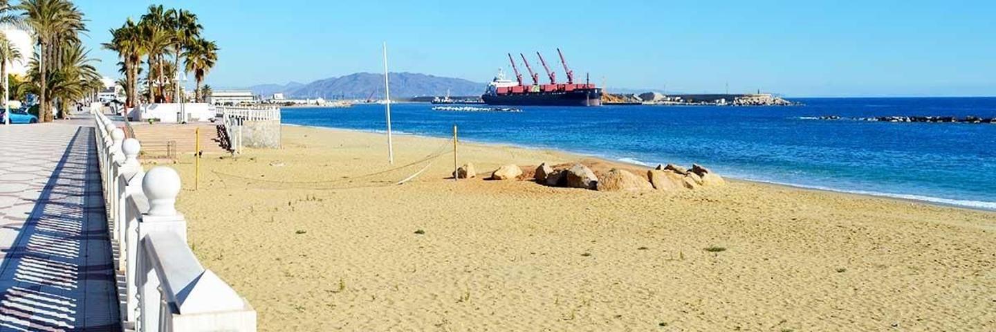 Piso en planta baja de 3 dormitorios en Pleno centro de Garrucha photo 0