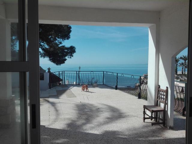 CASA DE 4 DORMITORIOS CON TERRAZA EN SAN JUAN DE LOS TERREROS photo 0