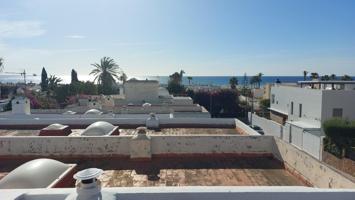 Dúplex de 2 dormitorios a 150 metros del mar en la zona Las Marinas photo 0