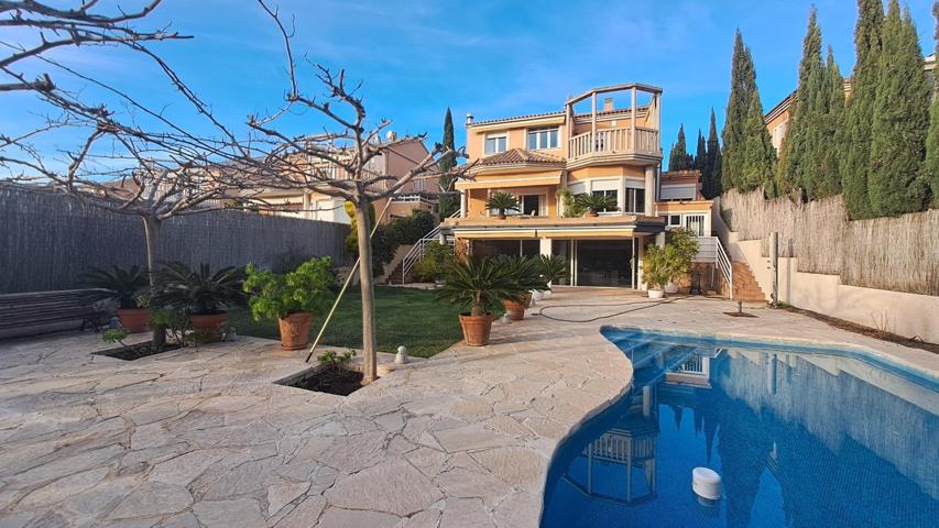 Chalet de 5 dormitorios con piscina en Altorreal, Murcia photo 0