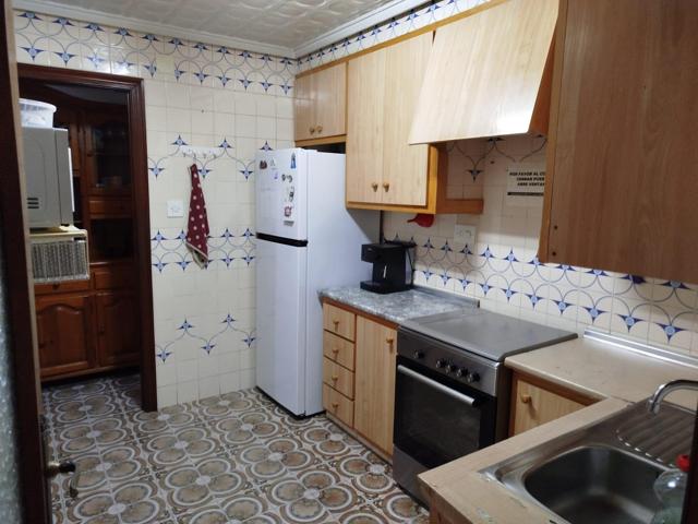 Piso de 3 Dormitorios y 2 Baños en zona Aljub, Elche. photo 0